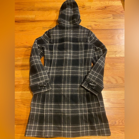 Aritzia Rare TNA Tartan Duffle Toggle Coat Size S EUC  100% Wool Gorgeous - Picture 15 of 16
